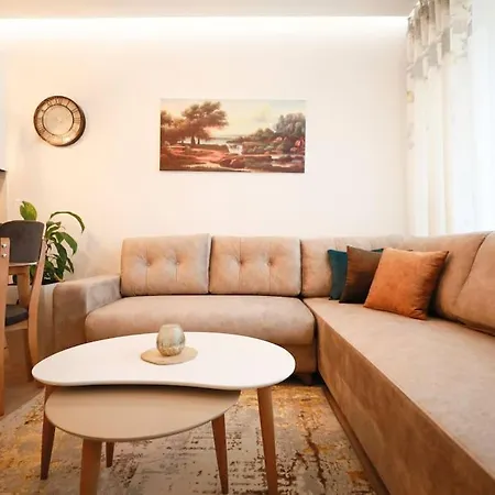 Apartmán Lovely 1-bedroom In Tirana